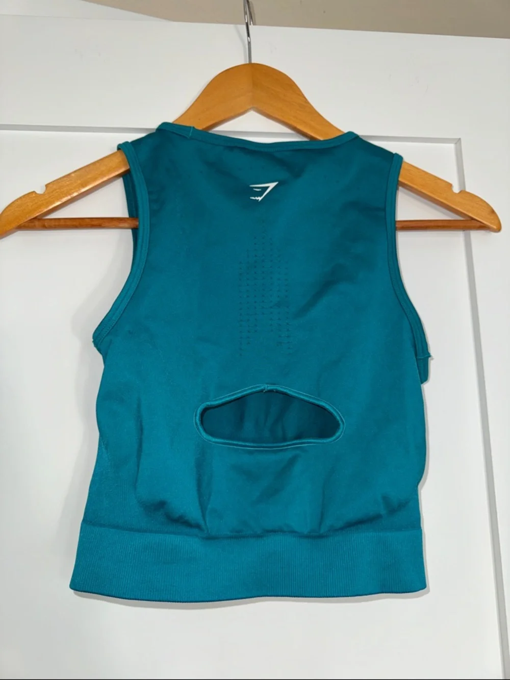Gymshark Teal Seamless Crop Tank size Small - Picture 3 of 3